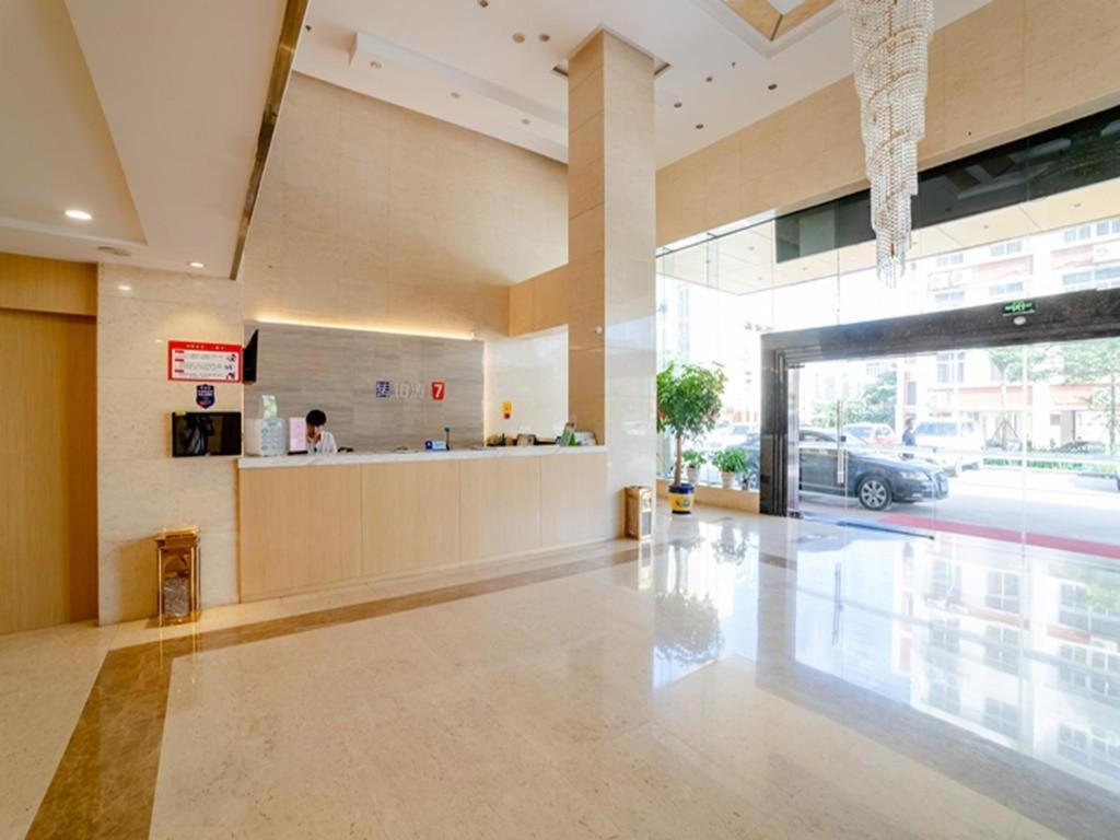 7Days Premium Xiamen Airport Branch Hotel Exterior photo